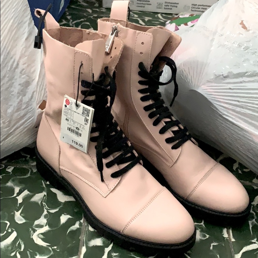 NEVER USED Zara Boots